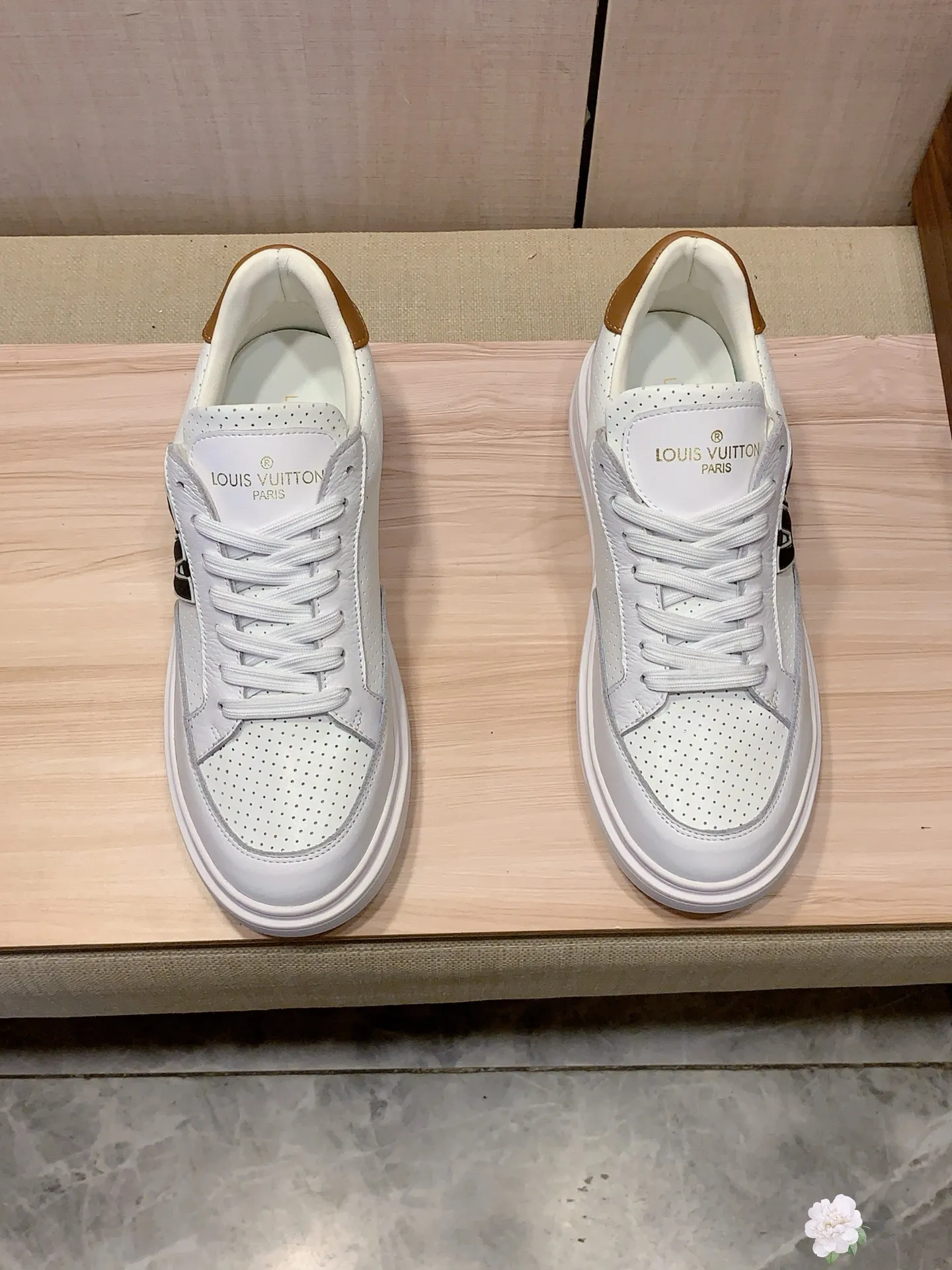 Men's Men's Shoes 💰420💰💰🎩🎩[Lightning][Lightning] "Lv*" The latest and most popular casual shoes, top brands [Seduce] Luxury ~ Purchasing Agency, Top ~ Quality. [Strong] The upper is made of imported breathable cowhide with material ➕ breathable sheepskin feet (•) and fine workmanship. Original stylish and stylish soft rubber wear-resistant and non-slip outsole, light and comfortable on the feet, the real thing looks better when taken in real life, 413: code: 38-44, 6️⃣ colors selected